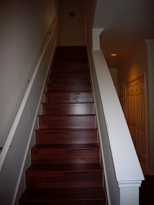 2408 Enfield #206  stairs