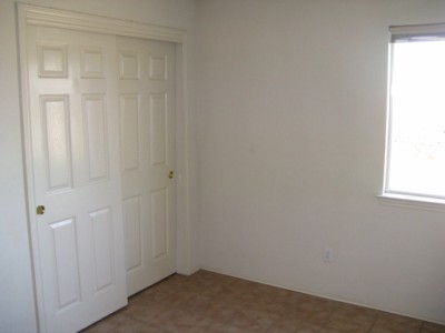 8941 Vigen Circle game room