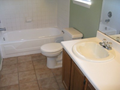 8941 Vigen Circle master bath